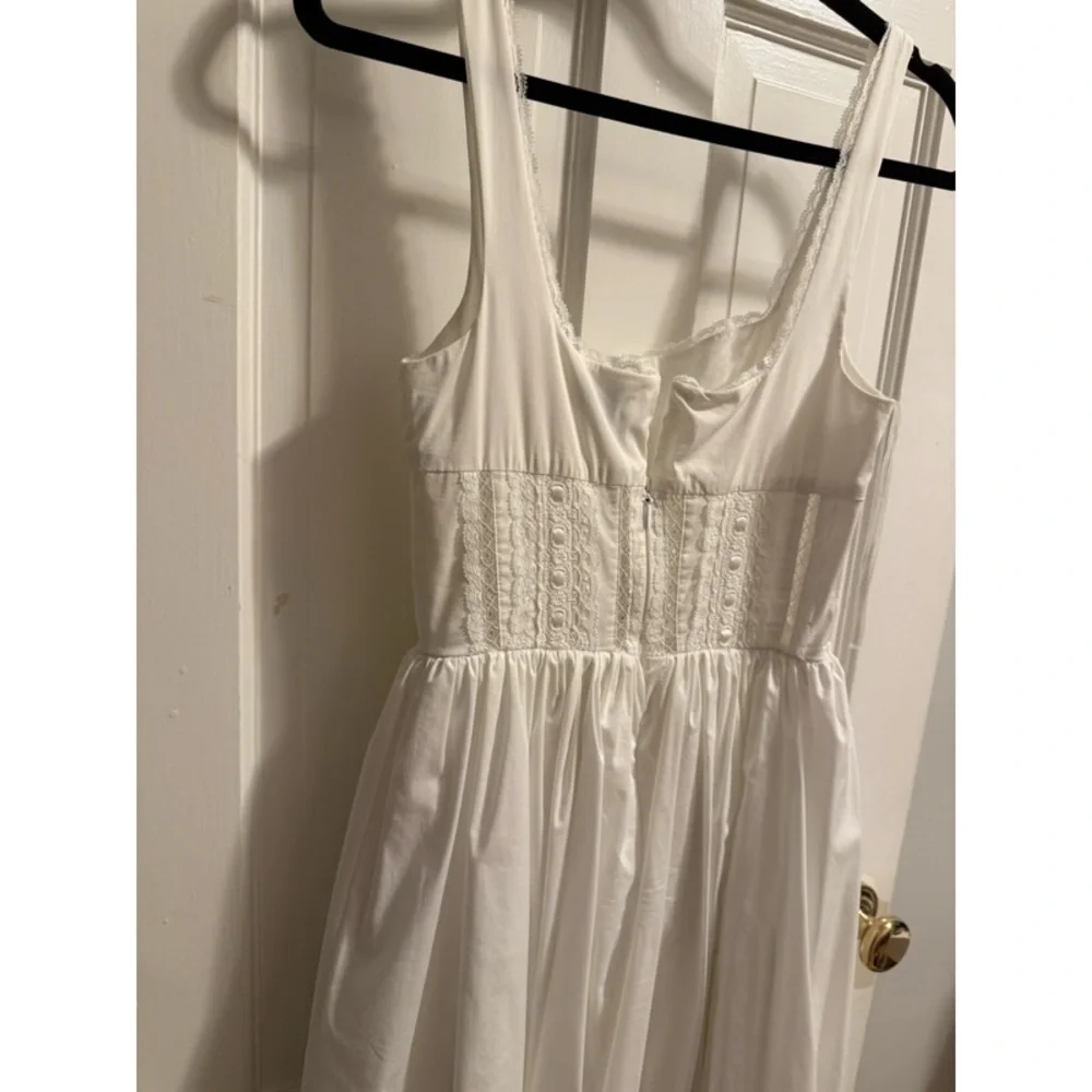 House of CB ‘Perle’ White Lace Trim Midi Dress - Picture 12 of 14